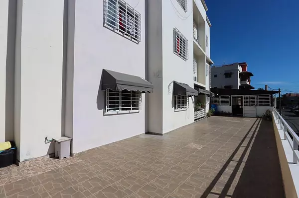 apartamentos - Vendo  apartamento en Jardines del Sur 3