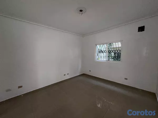 apartamentos - Se alquila apartamento de 3 Hab en El Millon 8