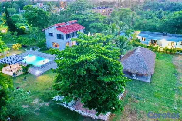 casas vacacionales y villas - En Venta Villa Principal Y Tres Villas Vacacionale