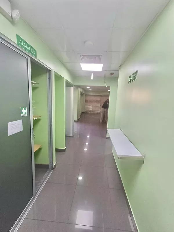 oficinas y locales comerciales - Local Comercial en Venta y Alquiler
AV. REPÚBLICA DE COLOMBIA
RD$16,200,000.00 7