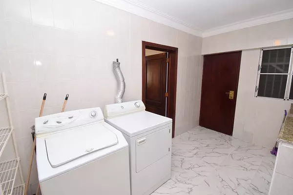 apartamentos - Apartamento en alquiler amueblado en la exclusiva Av. Anacaona 9