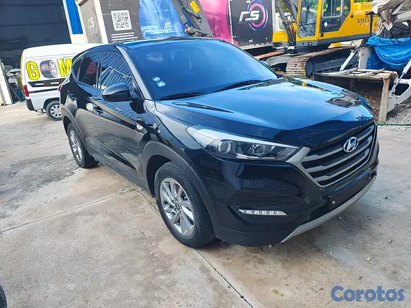jeepetas y camionetas - HYUNDAI TUCSON 2018 DIESEL tiene el motor roto por 2