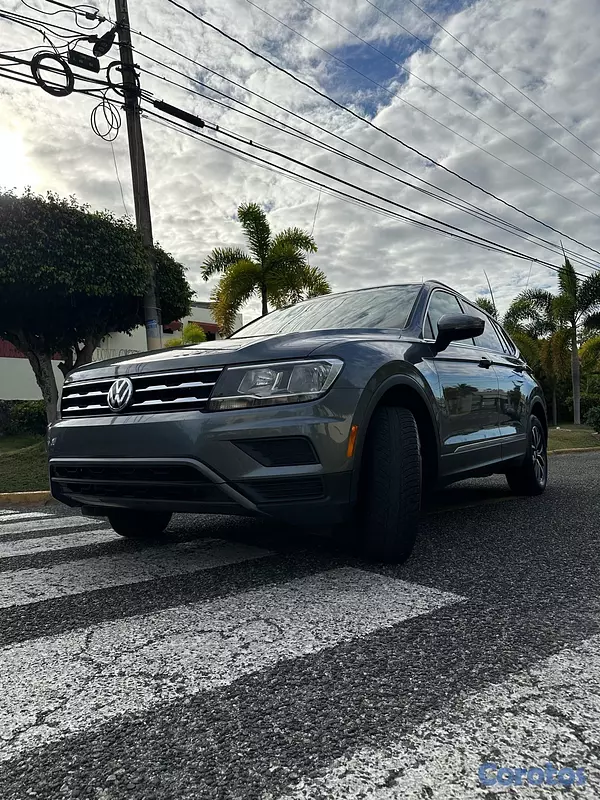 jeepetas y camionetas - Volkswagen Tiguan SE 2020 Techo panorámico  2