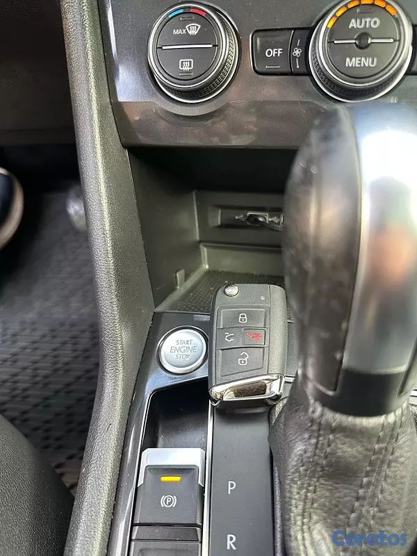 jeepetas y camionetas - Volkswagen Tiguan SE 2020 Techo panorámico  16