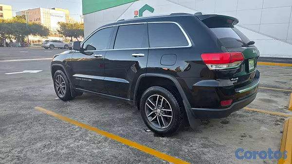 jeepetas y camionetas - Jeep Grand Cherokee Unlimited 2018 4x4 10