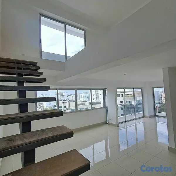 apartamentos - Penthouse piso alto en Evaristo Morales  6