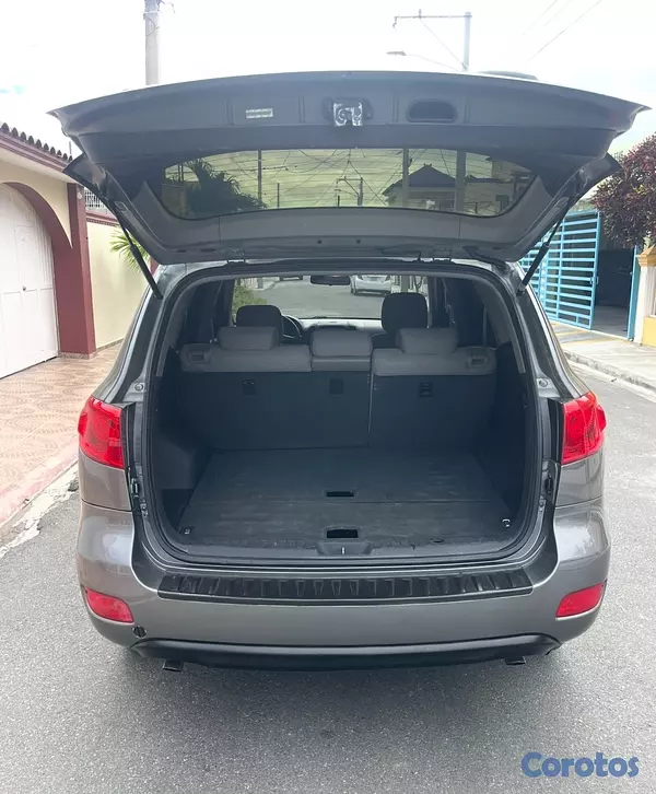 jeepetas y camionetas - Hyundai Santa Fe 2009 9