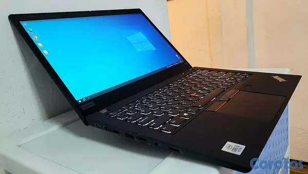 computadoras y laptops - Lenovo Slim T490 14 Pulg Core i5 10th Gen Ram 8gb ddr4 Disco Solido 2