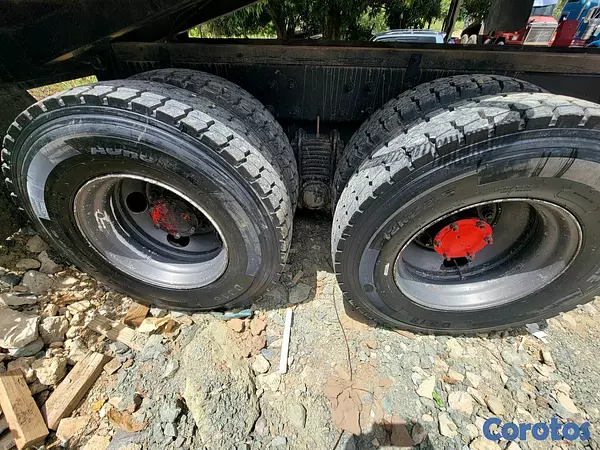camiones y vehiculos pesados - Mack  3