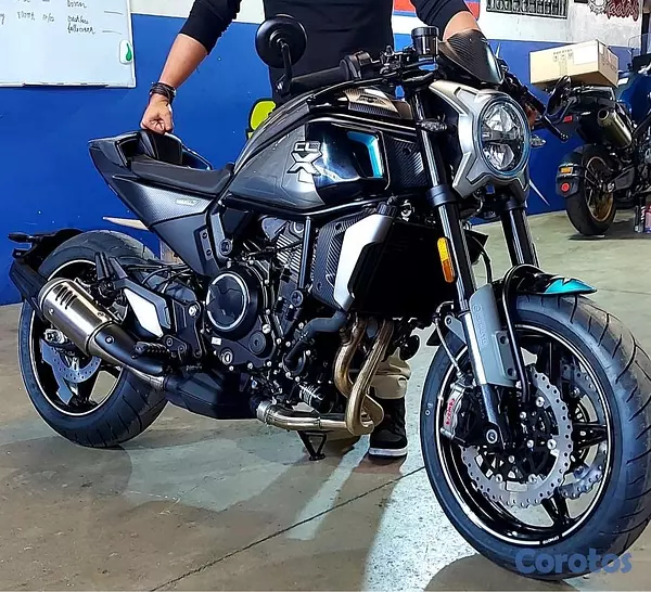motores y pasolas - CF Moto CLX700 Sport 2023 1
