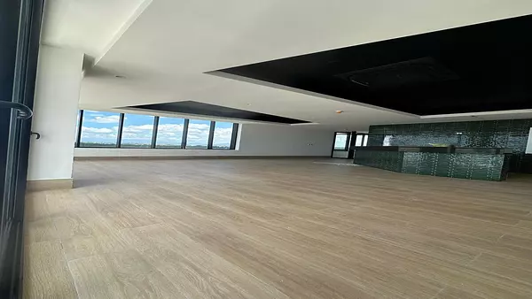 oficinas y locales comerciales - VENTA LOCAL COMERCIAL DE 486M2-ARROYO HONDO 7