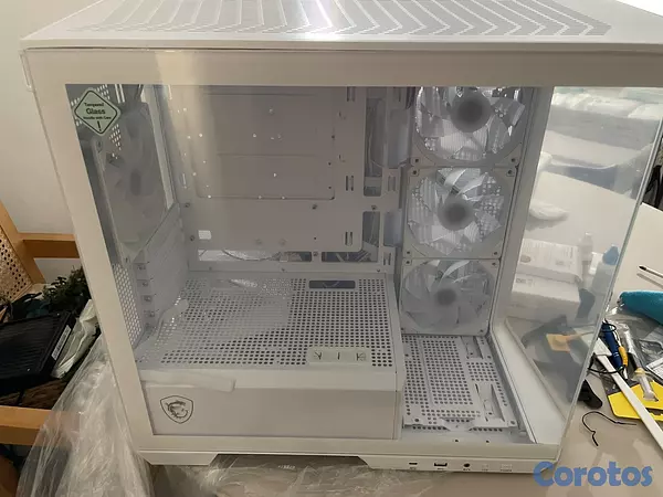 computadoras y laptops - Case PC MSI Micro ATX Tower 3