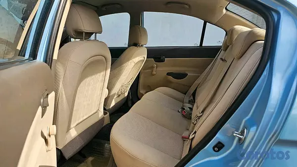 carros - hyundai accent en condiciones  2