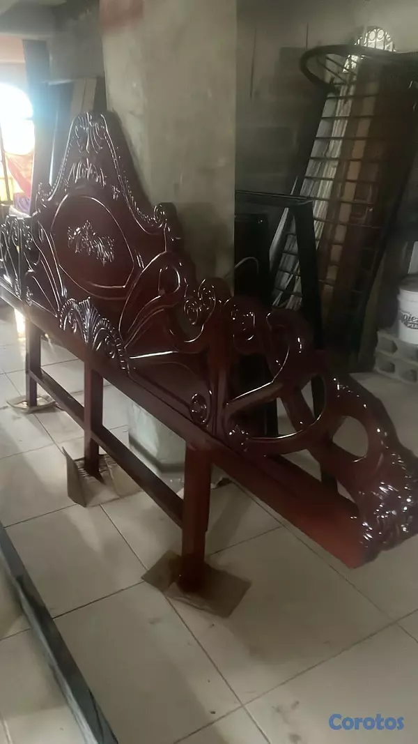 muebles y colchones - Juego de aposento totalmente en caoba King seze 3