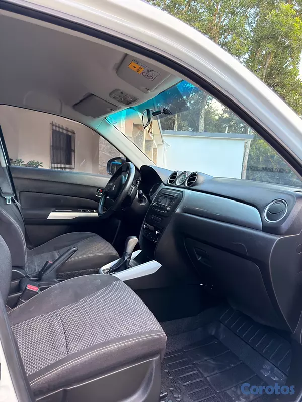 jeepetas y camionetas - SUZUKI VITARA 2016 MATRÍCULA EN MANO 5