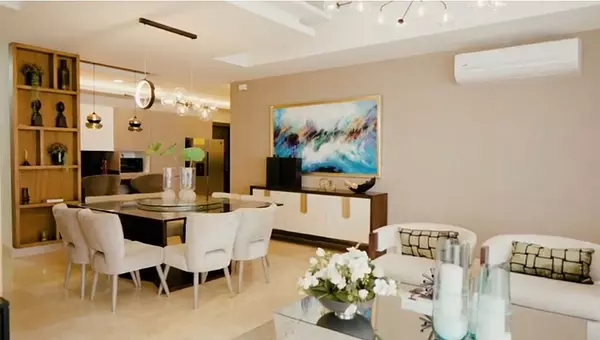 apartamentos - Apartamento con 200 Mts2 en Impresionante Torre, La Trinitaria  6