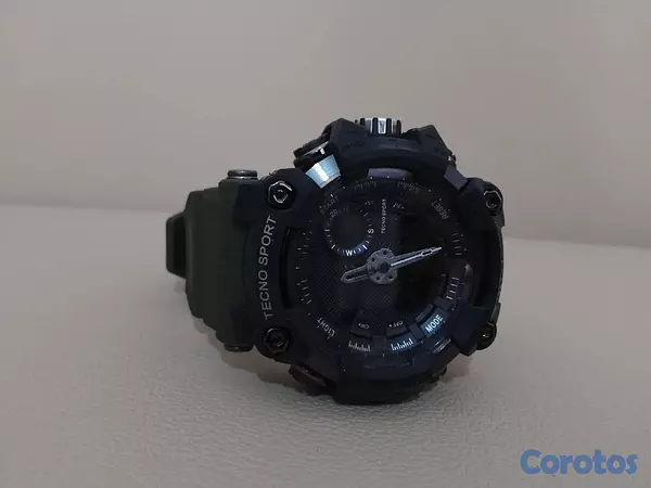 joyas, relojes y accesorios - vendo reloj tecno SPORT 

digital y analógico luz alarma fecha 

 2