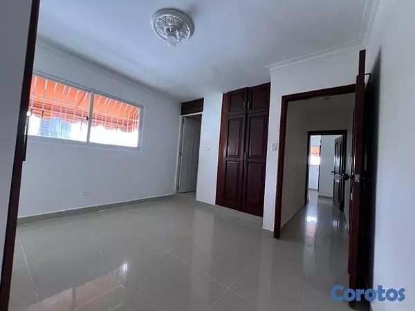 apartamentos - venta de apartamento en Alma Rosa 1 4to piso sin ascensor Santo Domingo este  8
