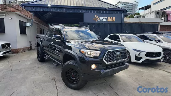 jeepetas y camionetas - TYOTA TACOMA TRD OFF ROAD 2019 1