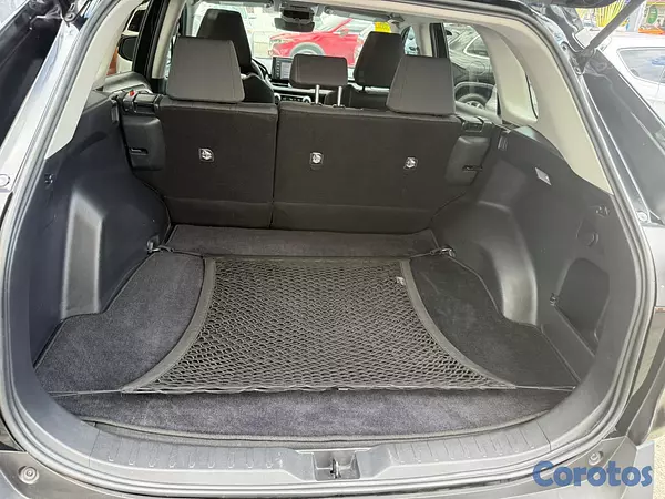 jeepetas y camionetas - Toyota Rav4 XLE 2021 10