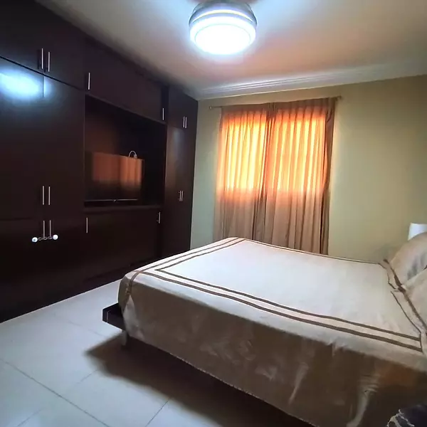 apartamentos - Apartamento tipo PHLos RestauradoresPisos 4 y 5295 M2Piso 4:USD$ 280,000 8