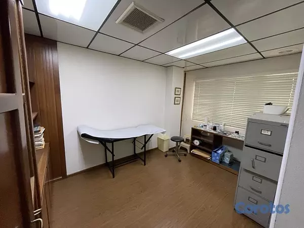 oficinas y locales comerciales - ALQUILER GAZCUE -Consultorio Médico -Detrás de Clinica Abreu (Av.Independencia) 8