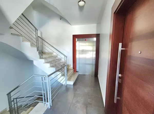 apartamentos - Segundo nivel de venta en La Rosaleda 2