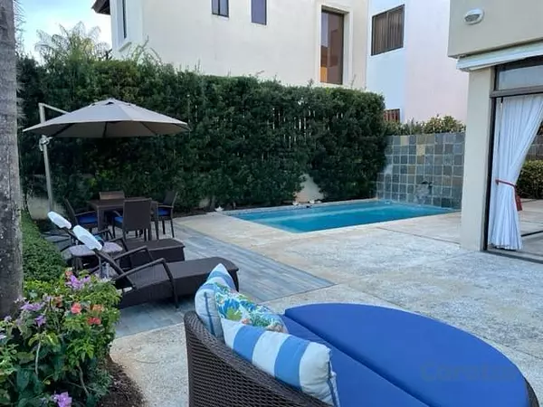 casas vacacionales y villas - Espectacular villa Juan Dolio En Venta 11