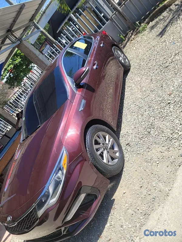 carros - kia Optima 2020. 3