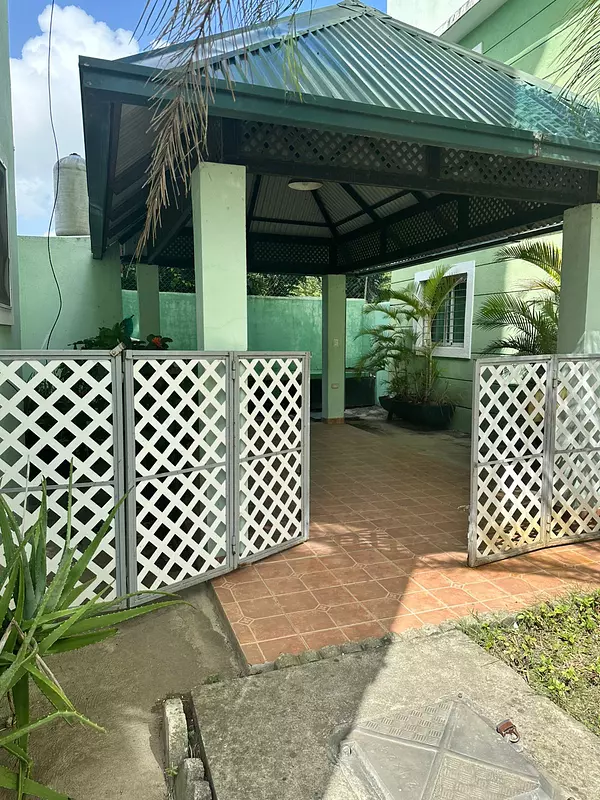 apartamentos - Apartamento 2do Nivel en Gurabo 9