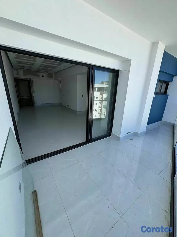 apartamentos - Vendo Apartamento Nuevo en Naco w 2