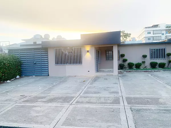 casas - Propiedad céntrica en los Prados  7