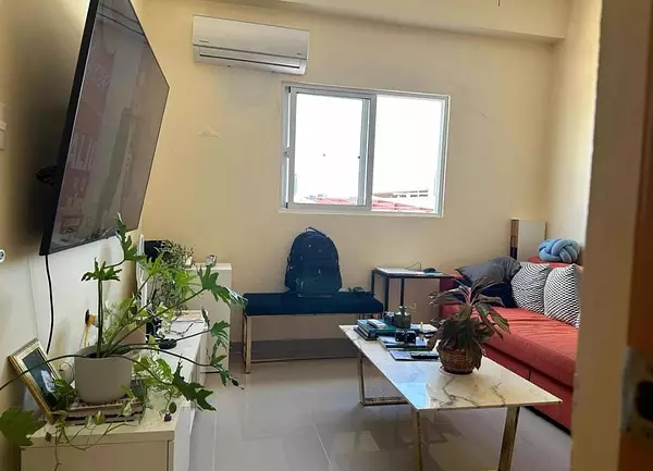 apartamentos - VENTA DE PENTHOUSE EN EL SECTOR EL MILLÓN/ CONDOMINIO ENSANCHE QUISQUEYA
US$240, 9
