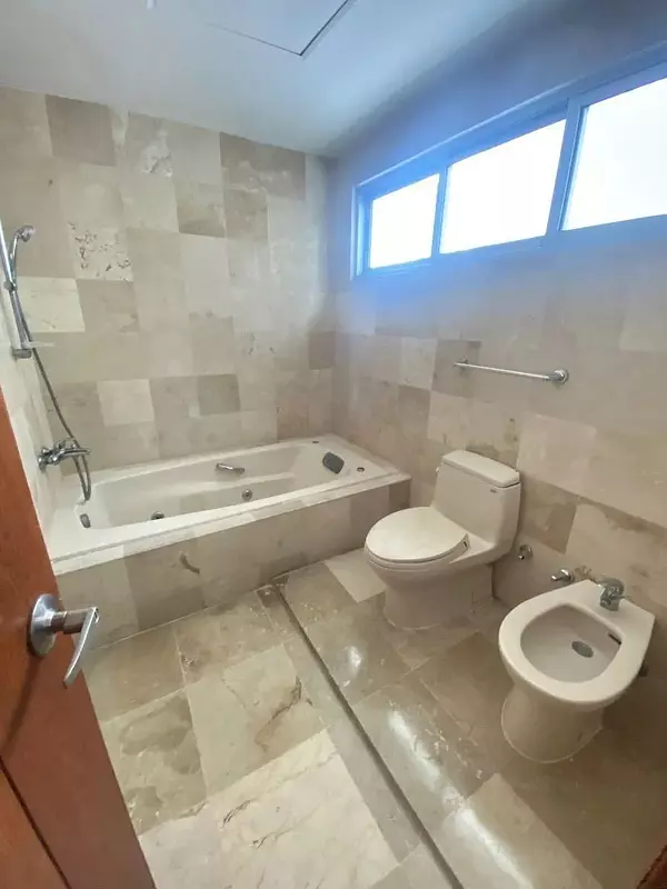 apartamentos - Alquilo apartamento en Piantini   10