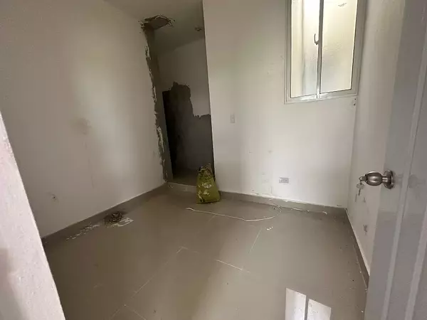 apartamentos - Vendo apartamento en la Independencia miramar 
 4