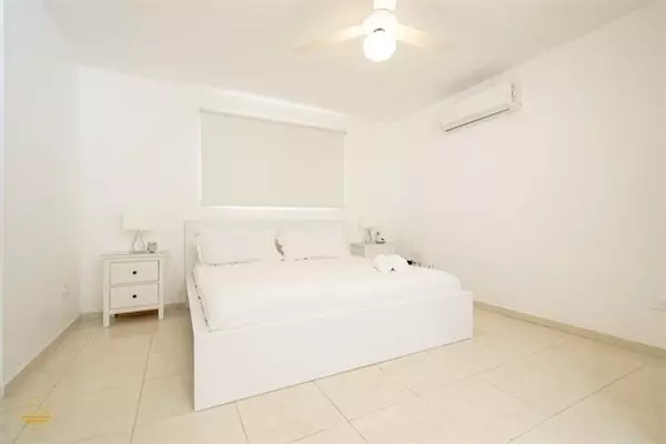 apartamentos - Apartamento de renta amueblada en Las Dianas 4