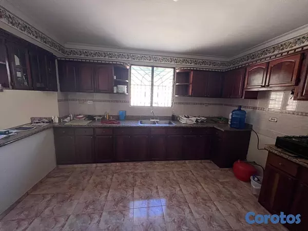 casas - venta de casa en amapola santo Domingo este con 338mts  3