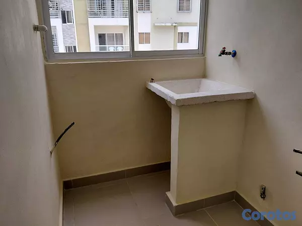 apartamentos - Apartamento en Prados Oriental Próximo a la Avenid 6