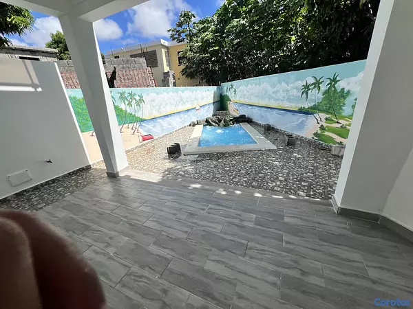 casas - venta de casa con piscina en la autopista de san Isidro brisa oriental  3