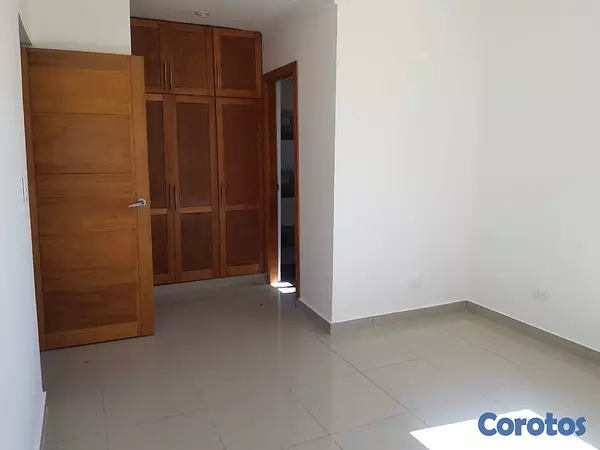 apartamentos - venta de apartamento 1er nivel en la autopista de san Isidro prado oriental  10