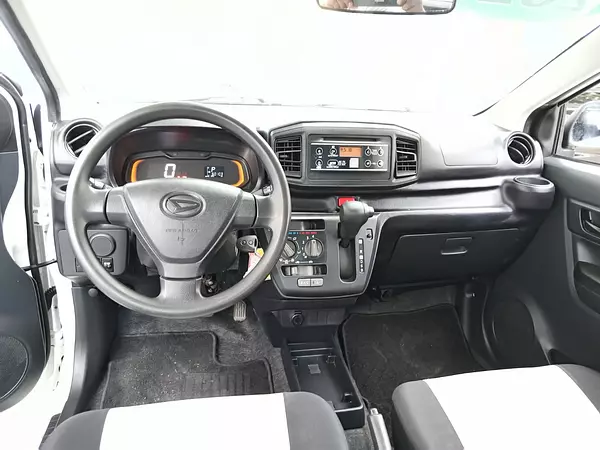 carros - DAIHATSU MIRAES  6