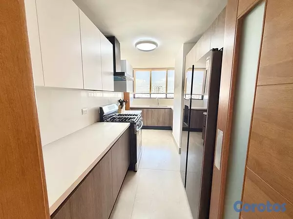 apartamentos - vendo bella vista sur amueblado tres habitaciones con su baño dos parqueo balcó 4