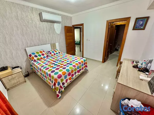 apartamentos - Vendo PENTHAUSE en SERRALLES wi 5