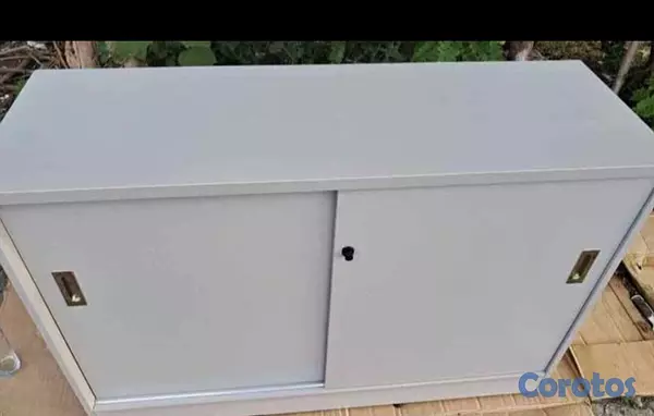 articulos de oficina - Locker metálico nuevo  4 puertas $10000 5