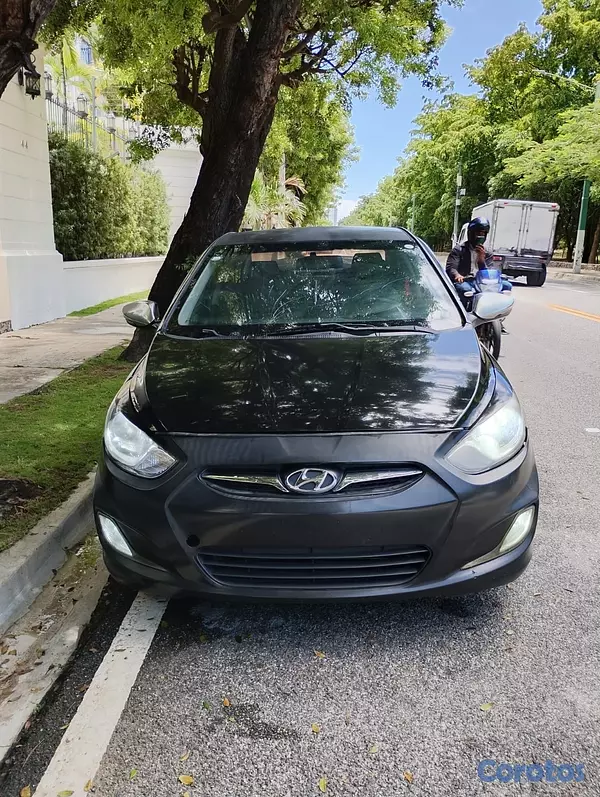 carros - SVD Hyundai Accent 2012 14