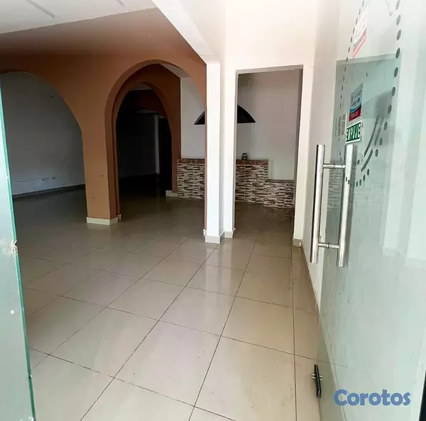 oficinas y locales comerciales - se alquila casa  4
