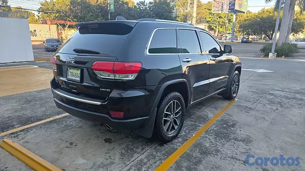 jeepetas y camionetas - Jeep Grand Cherokee Unlimited 2018 4x4 12