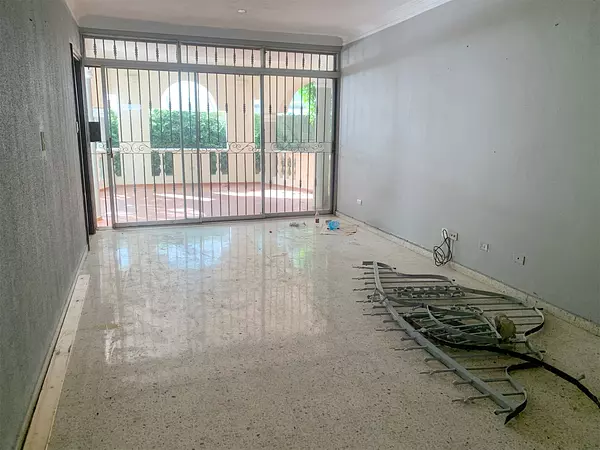 casas - Casa con fines comerciales  2