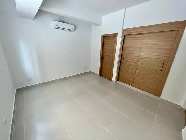 apartamentos - Se alquila apartamento nuevo con linea blanca 4
