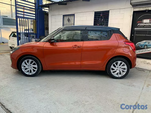 carros - SUZUKI SWIFT  3